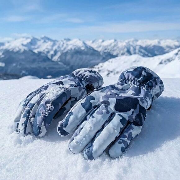 3M Thinsulate Winter Ski Gloves Blue Camo – Warm Insulated Snow Gear Size Medium - Picture 1 of 6